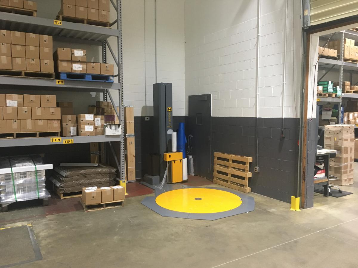 1200UL Ultra Low Profile Stretch Wrap Machine