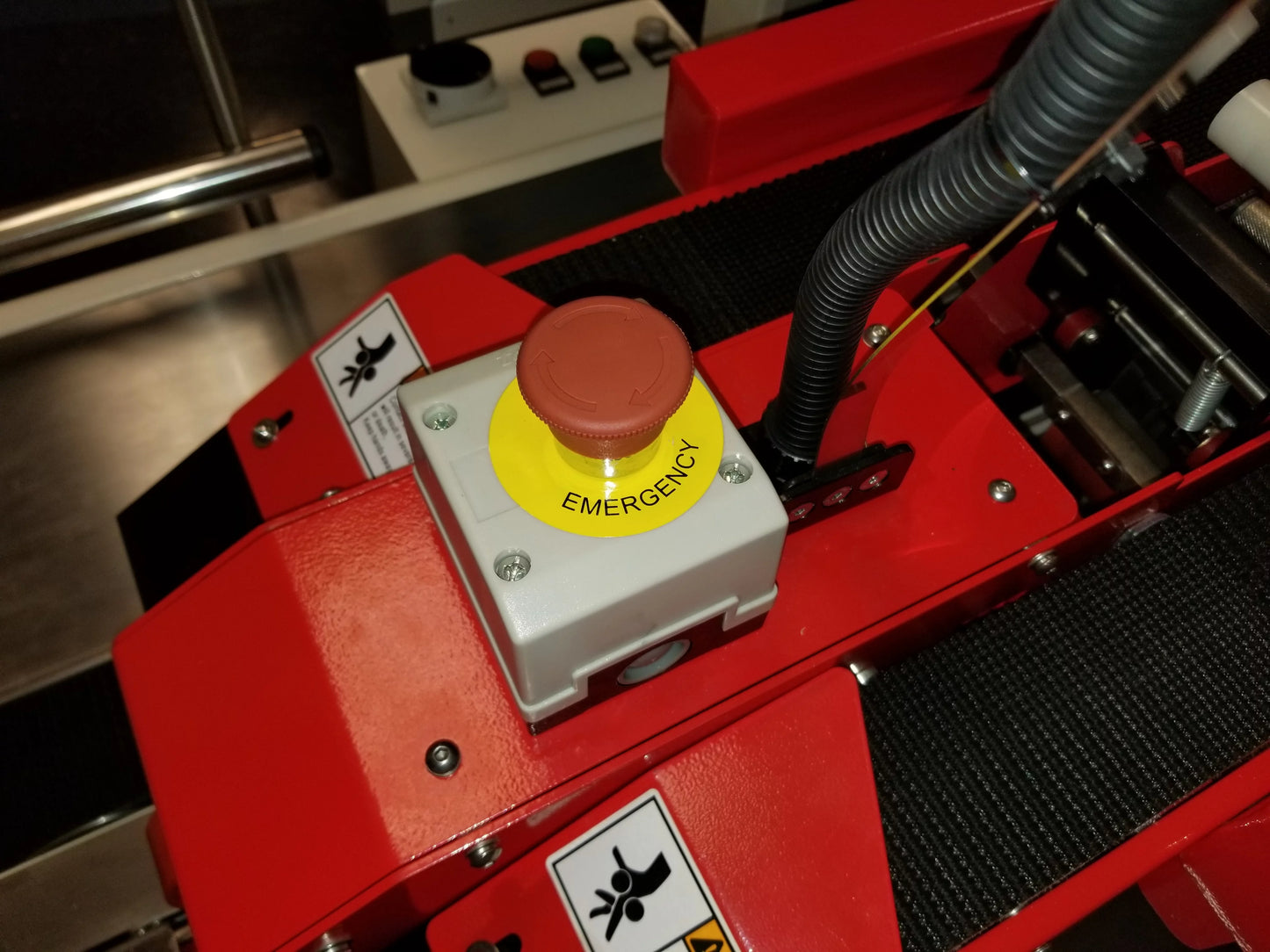 Eagle T550RL Random Carton Sealer