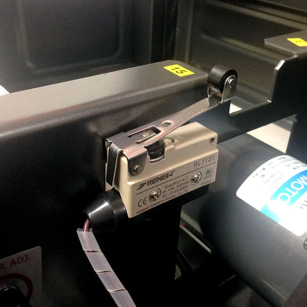 Eagle SP11 Semi-Automatic Strapping Machine