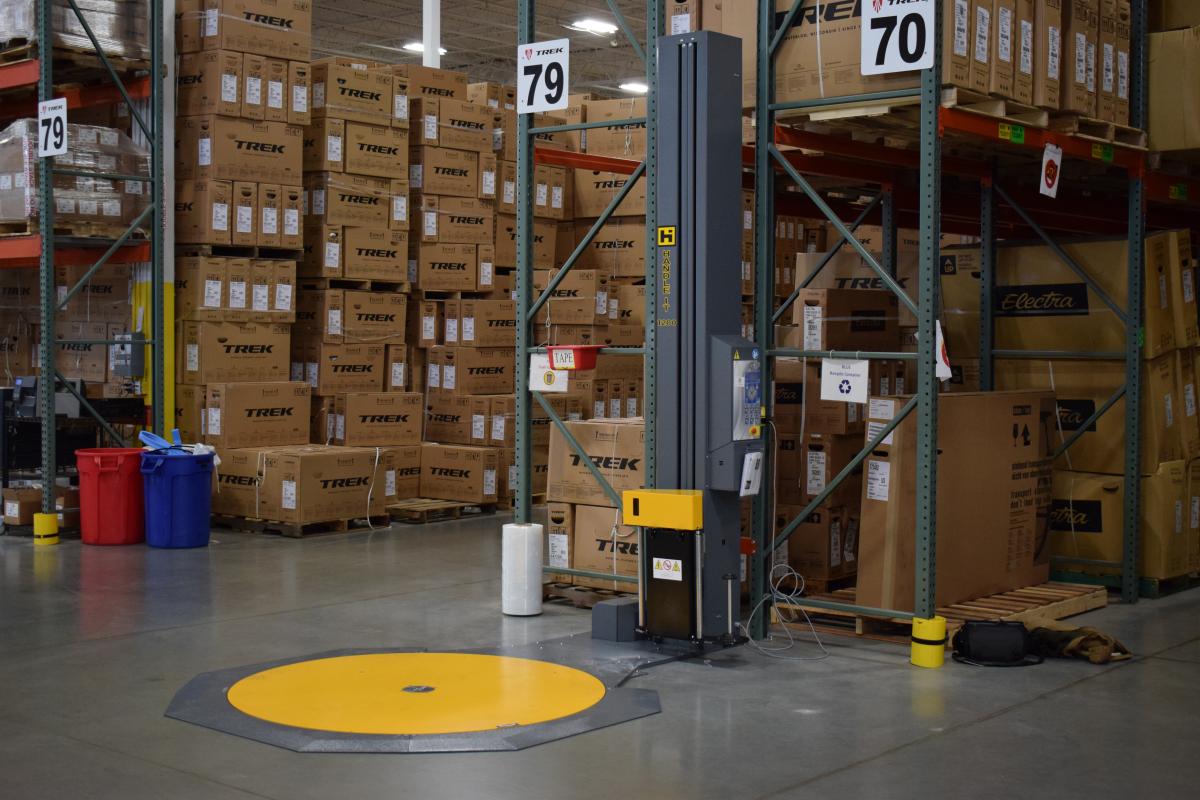 1200UL Ultra Low Profile Stretch Wrap Machine