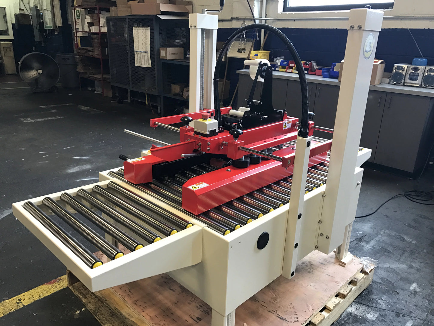 Eagle T150 Uniform Carton Sealer