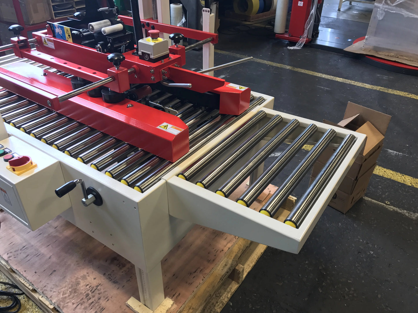 Eagle T150 Uniform Carton Sealer